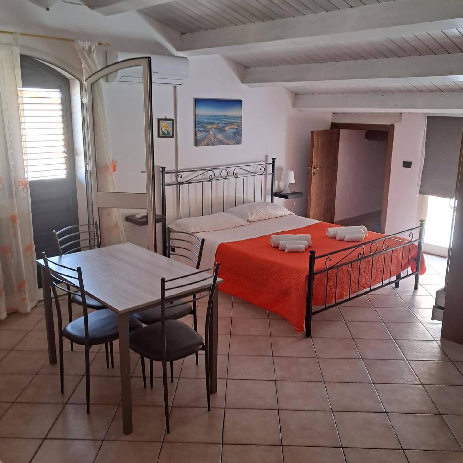 Casa Vacanza Miramare Portopalo Di Capo Passero Exterior foto